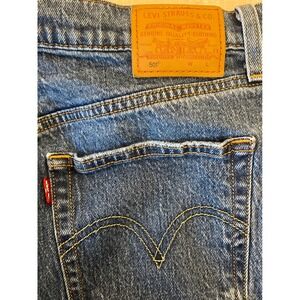 Levi 501 Women‎ Blue Denim Jeans Button Fly Classic Fit Size 29 X 32